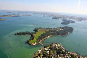 french island for biking week-end