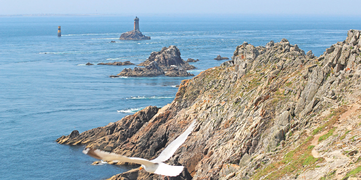 Vue sur la pointe du Raz, côte Finistèrienne