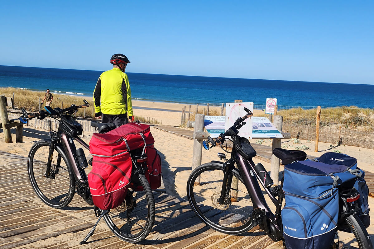 Jean-Michel et Dominique's extraordinary bike trips.