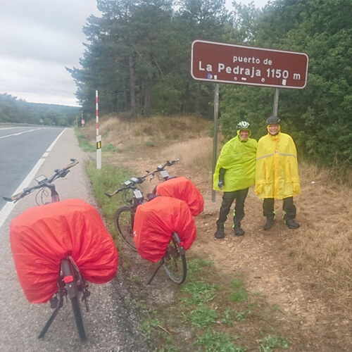 Jean-Michel et Dominique voyagent à vélo