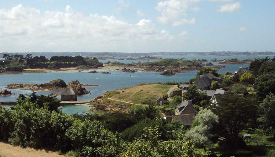 French island on bike ABICYCLETTE
