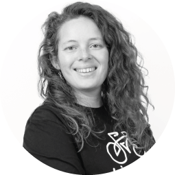 Pascaline HAMEL, Sales and production Assistant Photo portrait de Pascaline HAMEL