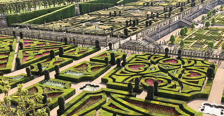 Vue aérienne des jardins du château de Cheverny