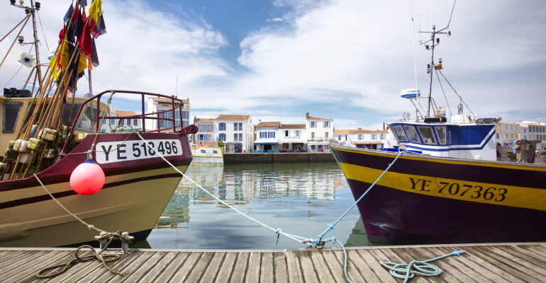 Bateaux au port Les îles vendéennes à vélo
