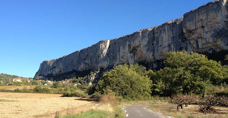 Falaises Le petit tour du Luberon