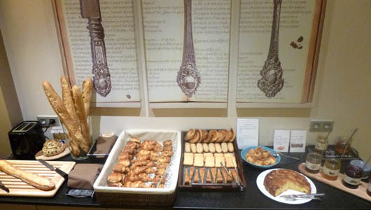 Buffet de petit-déjeuner Hôtel la Maison des Armateurs