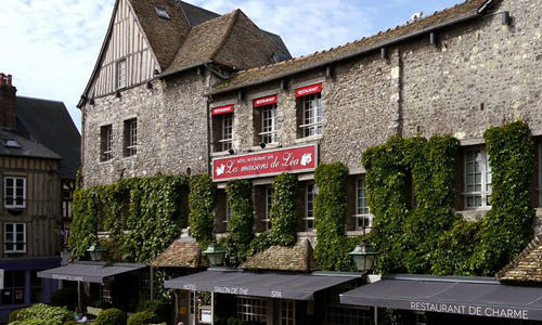 Hôtel Restaurant Les Maisons de Léa