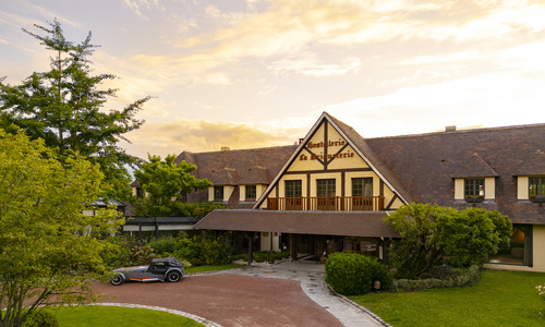 Façade Hôtel restaurant Hostellerie la Briqueterie VINAY