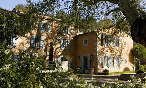 Hotel Baumanière - Façade