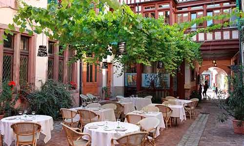 Hôtel La Maison des Têtes - Terrasse