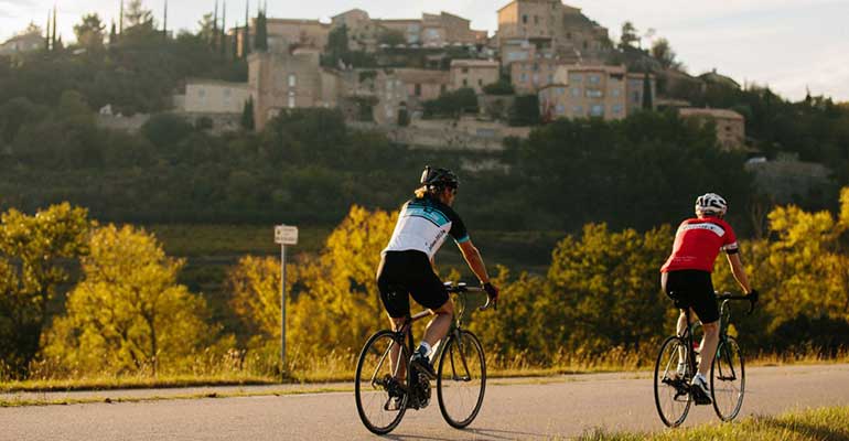 Cyclistes en Provence