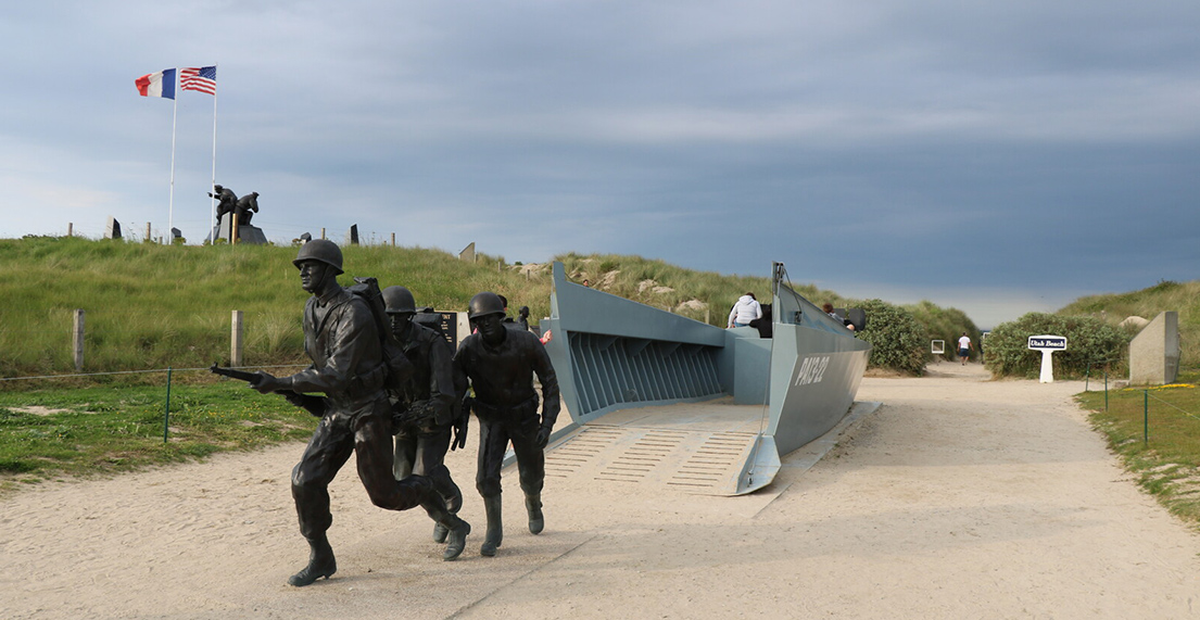 Statues de soldats de l'armée française sur la plage d'Utah Beach