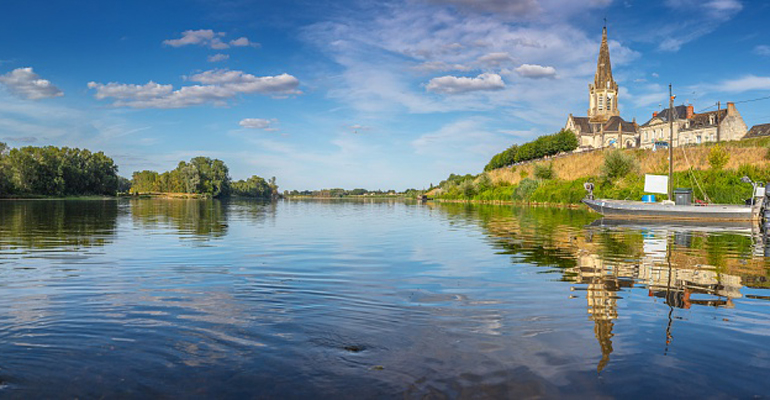vue de la Loire à Bréhémont
