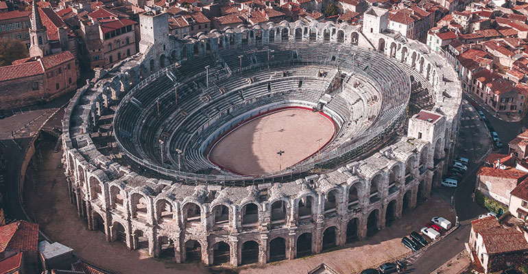 Les arènes de Arles vues du ciel
