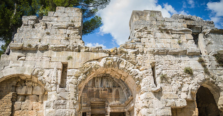 Temple Diane Nîmes