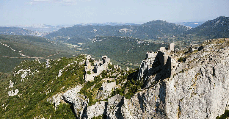 Vue aérienne château de Peyrepertuse