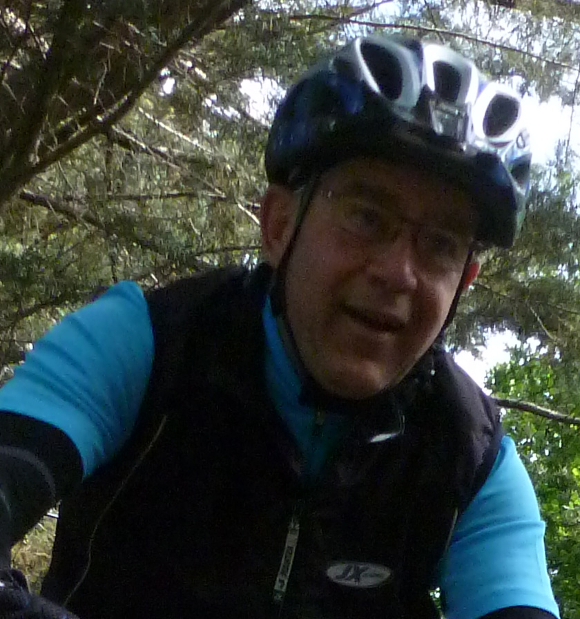 homme à vélo
