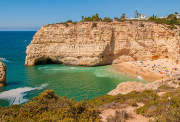 Jolie plage et crique à Carvoeiro