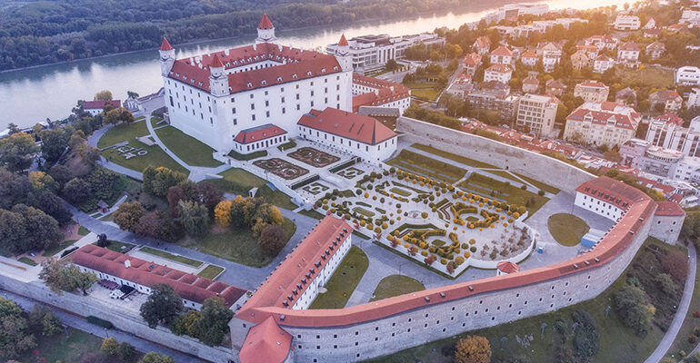 Vue aérienne du Château royal de Bratislava