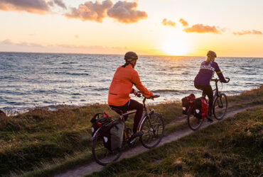 Cyclistes sur le littoral Danois