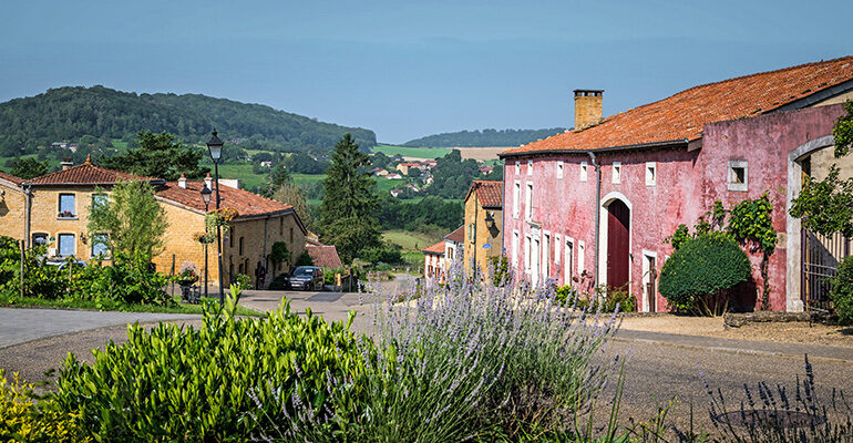 Village aux allures provençales
