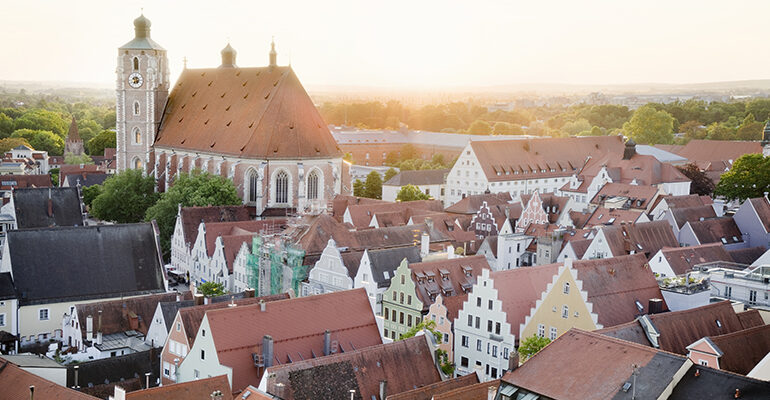 Vue sur les toits de la ville de Donauwörth