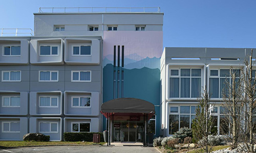 Façade de l'Hôtel Mercure Annemasse Porte de Genève à GAILLARD